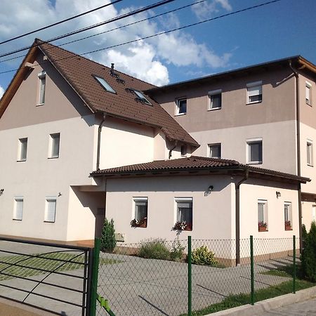באלאטונפורד Bella Apartman חדר תמונה