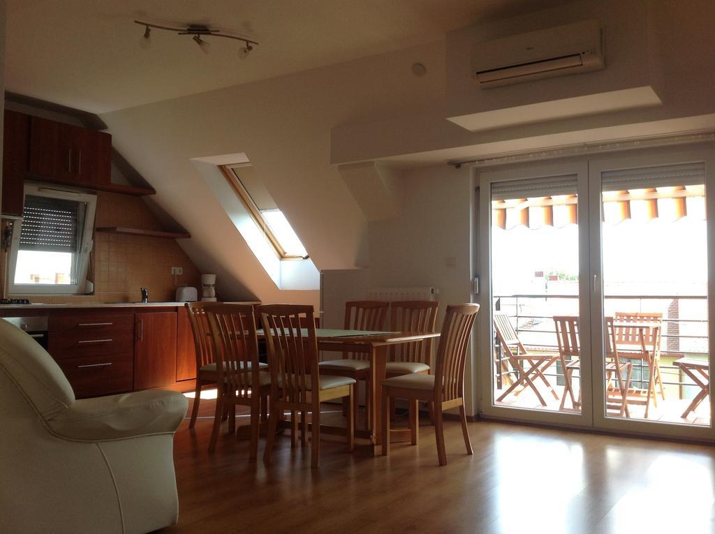 באלאטונפורד Bella Apartman חדר תמונה